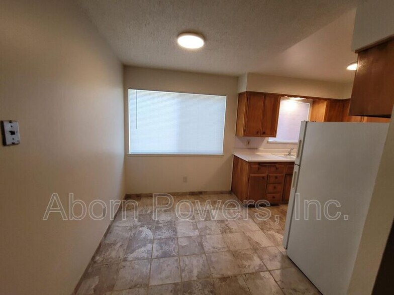 Building Photo - 1255 Williams Way