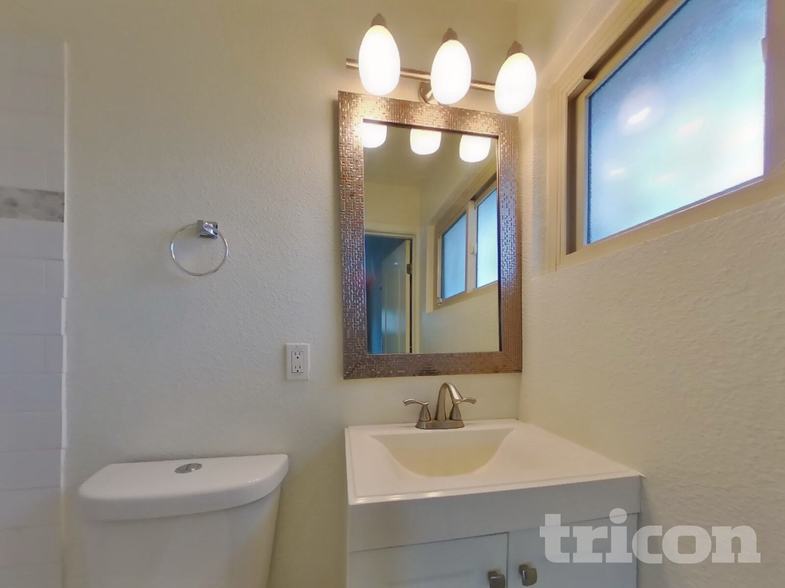 Building Photo - 5321 57th St