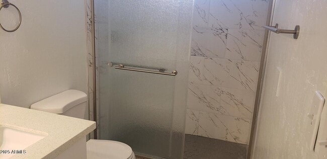 Building Photo - 2001 W Summit Pl