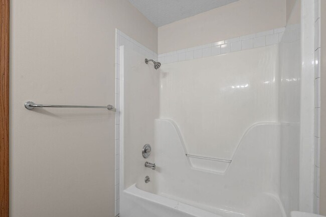 Building Photo - 1278 W Butterfield Dr