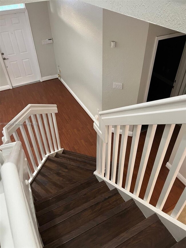 Building Photo - 977 SW 153rd Path