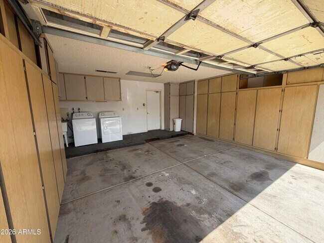 Building Photo - 4548 E Shomi St
