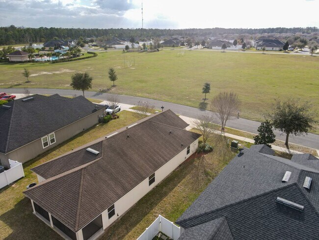 Building Photo - 3/2 in Azalea Ridge