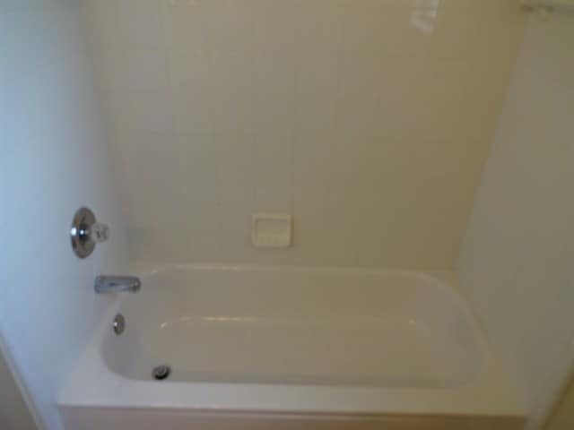 Building Photo - 3389 Westfield Dr