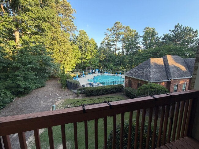 Building Photo - 12785 Doe Dr