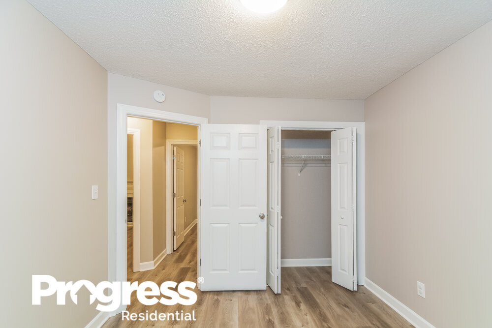 Building Photo - 258 Tillamook Dr