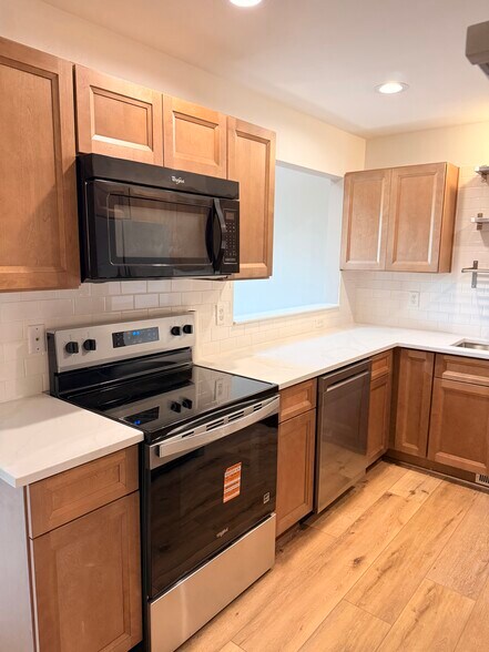 Building Photo - 1159 Beaver Run