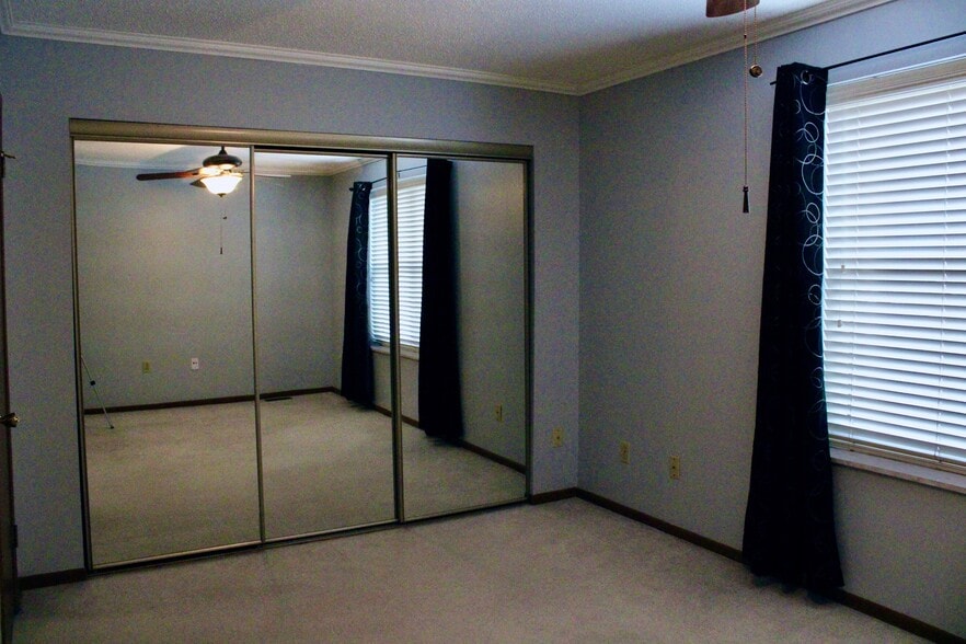 Master Bedroom - 10523 Briston Ct