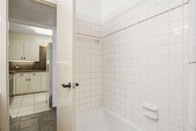 Building Photo - 5338 Wonder Dr