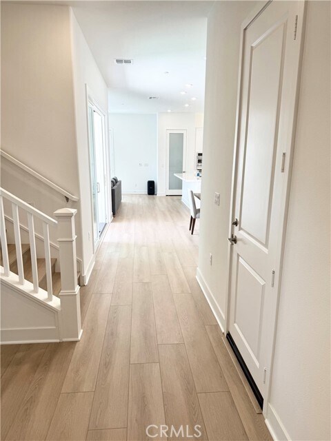 Building Photo - 620 Grizzly