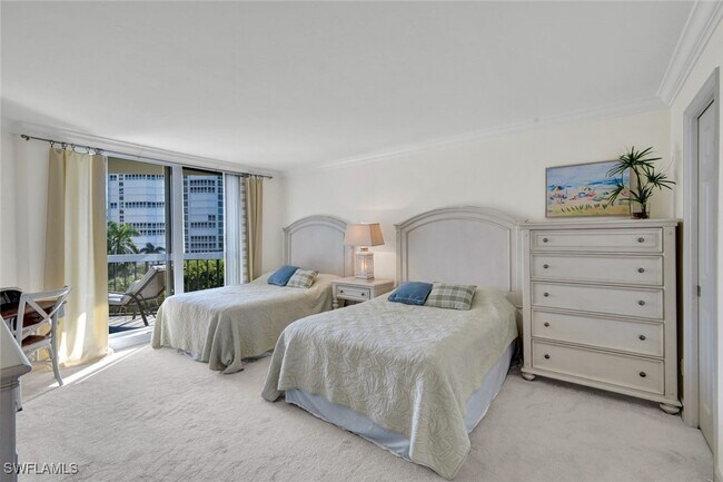 Building Photo - 4551 Gulf Shore Blvd N