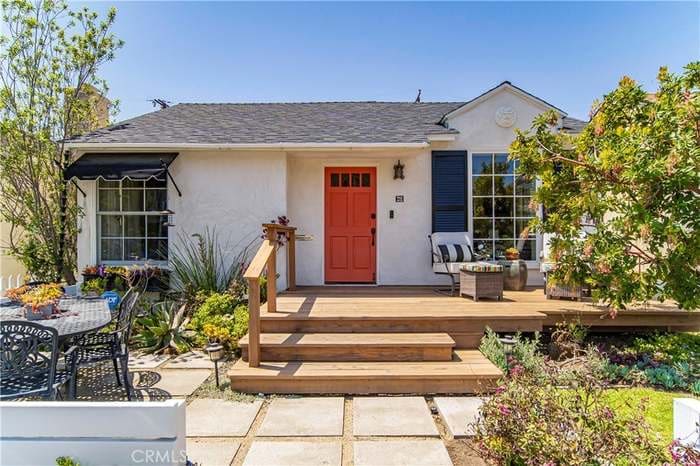 Building Photo - 211 St Joseph Ave