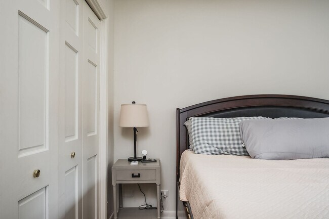 Building Photo - 40608 102nd Pl