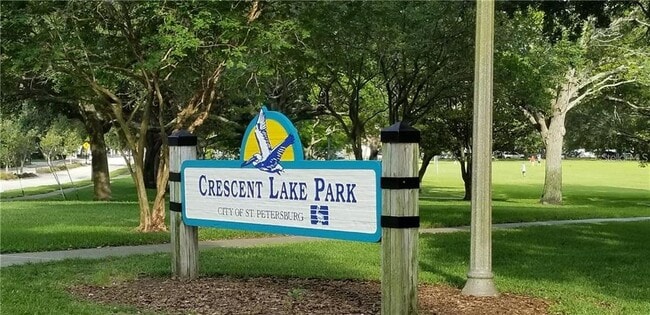 Building Photo - 775 20th Ave N