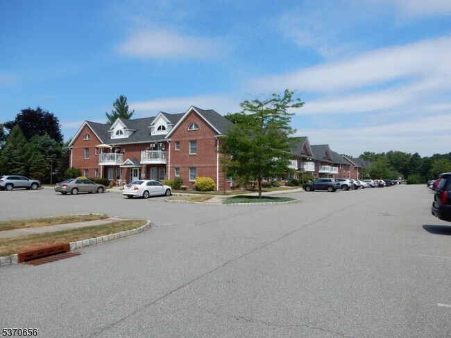 Primary Photo - 59 Jane Dr
