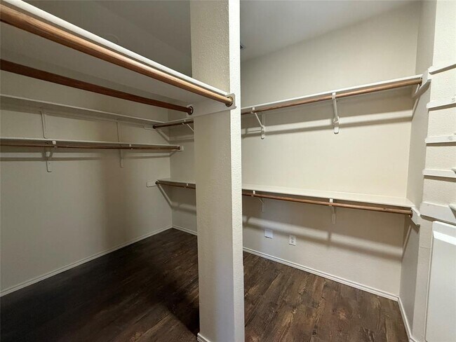 Building Photo - 14725 Banbridge Trail