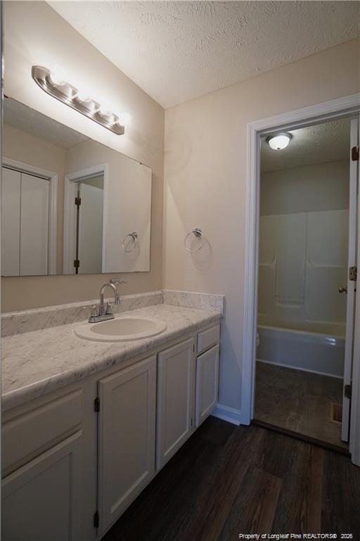 Building Photo - 6847 Torrance Ln