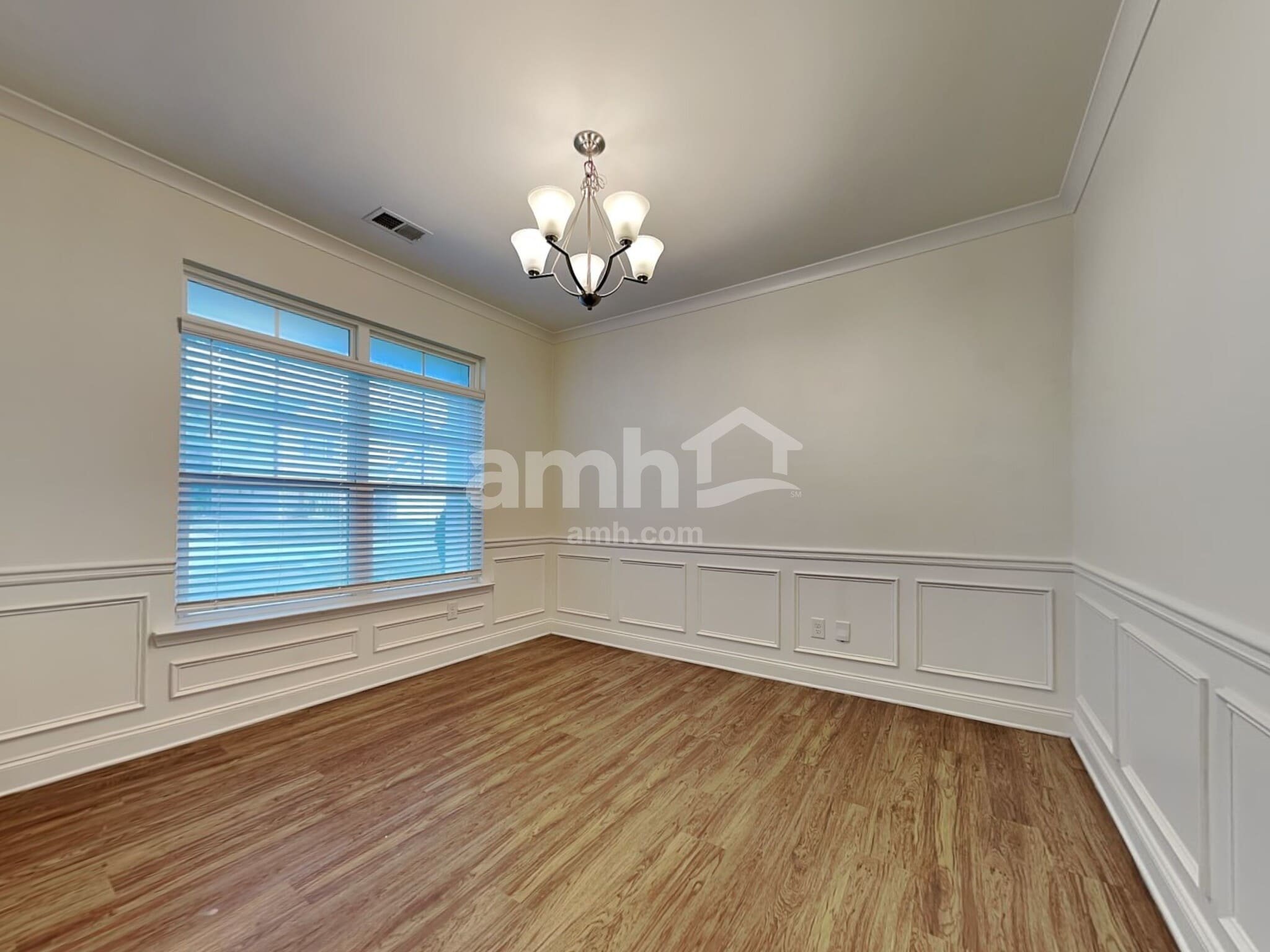 Building Photo - 1512 Weatherbrook Cir