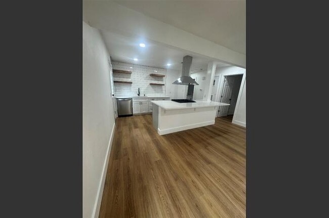 Building Photo - 9412 Quail Meadow Dr