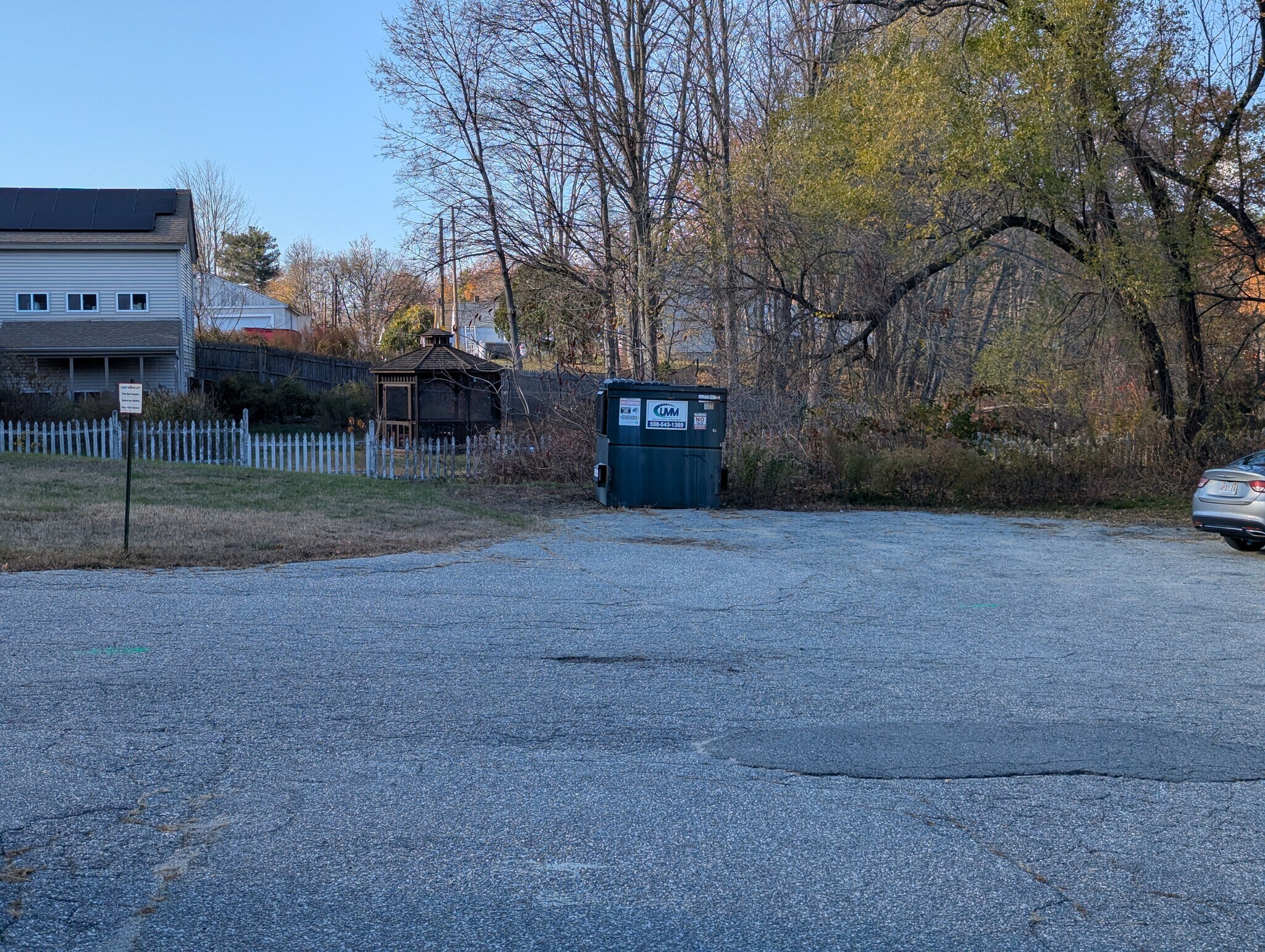 Building Photo - 108 E Main St