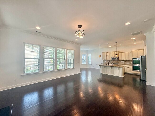 Building Photo - 4109 Bluff Oak Dr