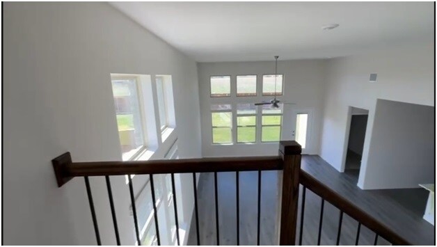 Building Photo - 5117 Cartland Ave