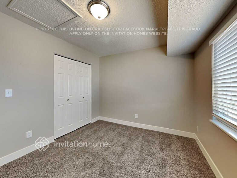 Building Photo - 1125 Hallamwood Dr