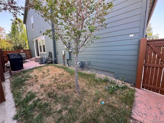 Building Photo - 8087 E 53rd Dr
