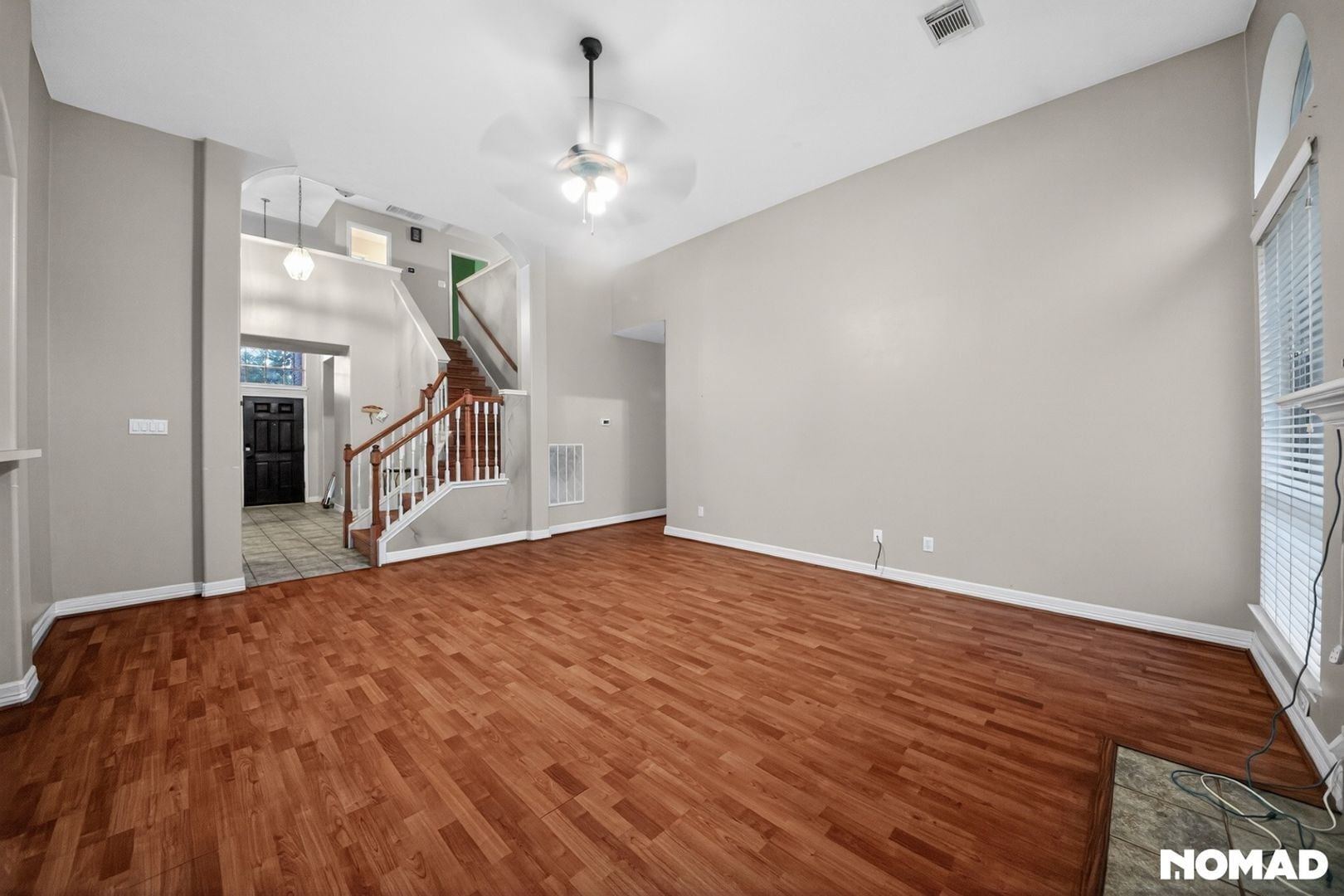 Building Photo - 1811 Quiet Hollow Dr