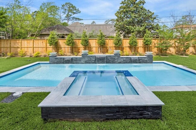 Building Photo - 467 Gingham Dr