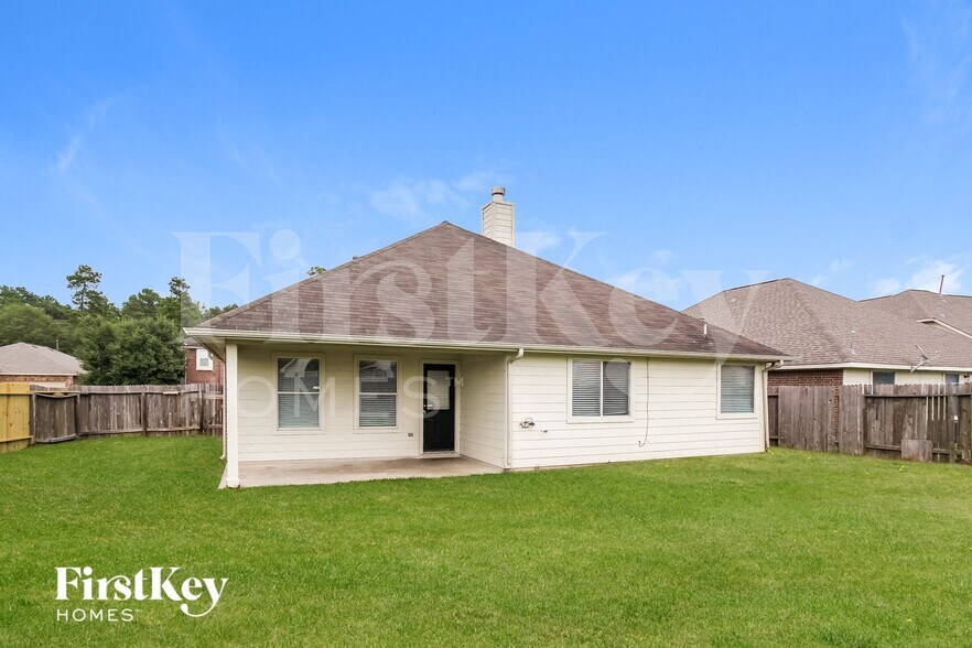 Building Photo - 5311 Lost Cove Ln