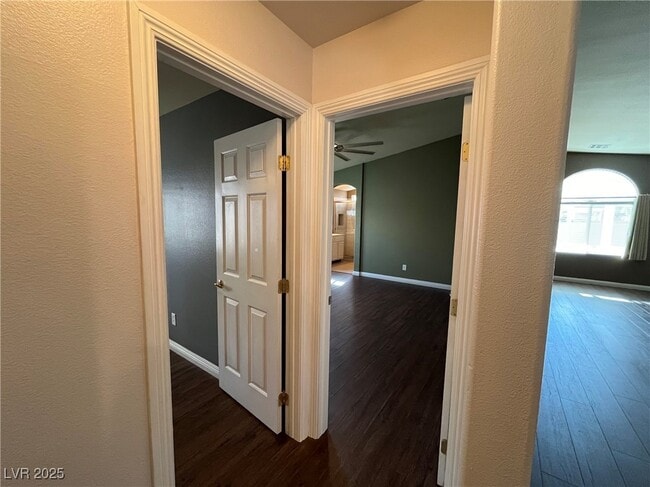 Building Photo - 5721 Bullhead St