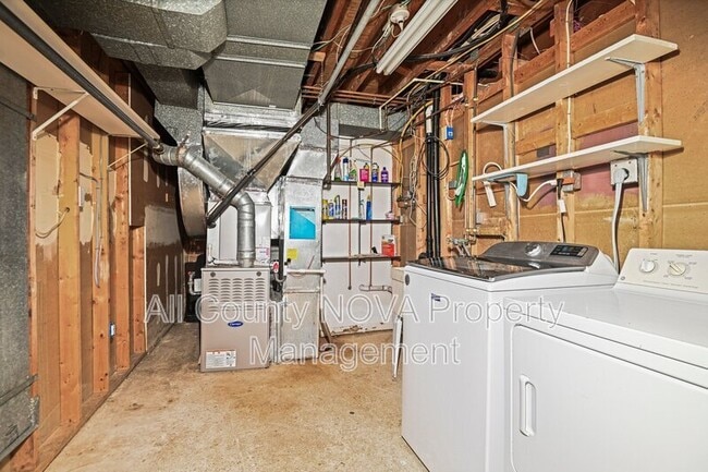 Building Photo - 8108 Timber Valley Ct