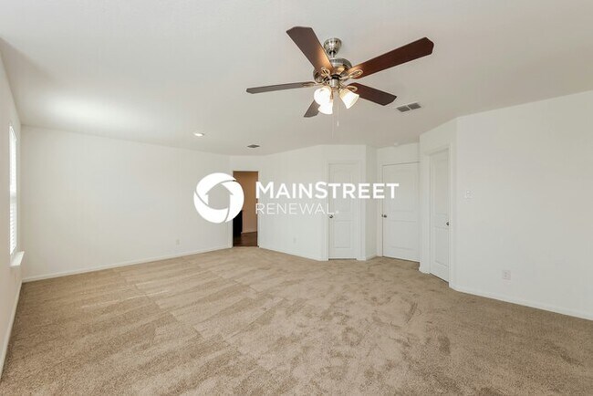 Building Photo - 3 Bedroom Pet-Friendly Home in New Braunfels, TX with Main Street Renewal