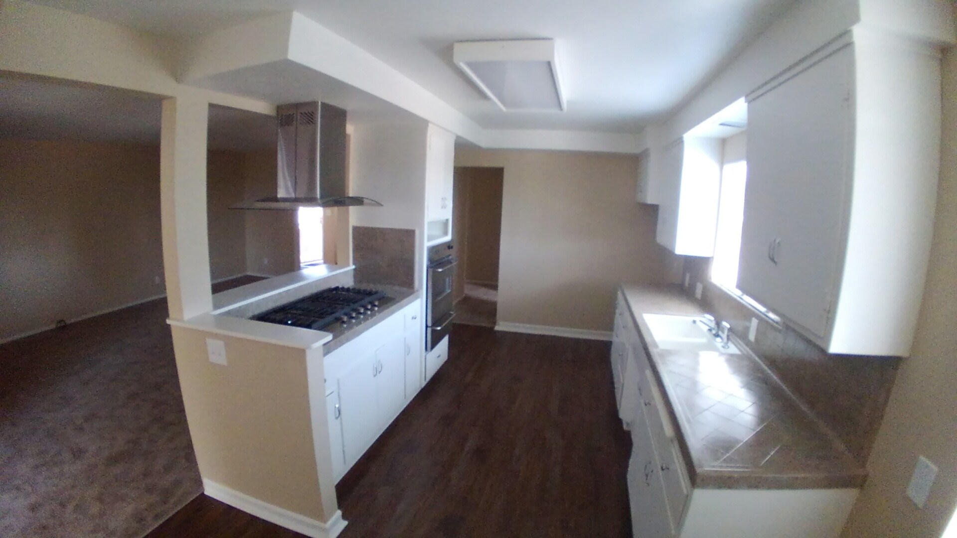 Kitchen - 6018 Norwalk Blvd