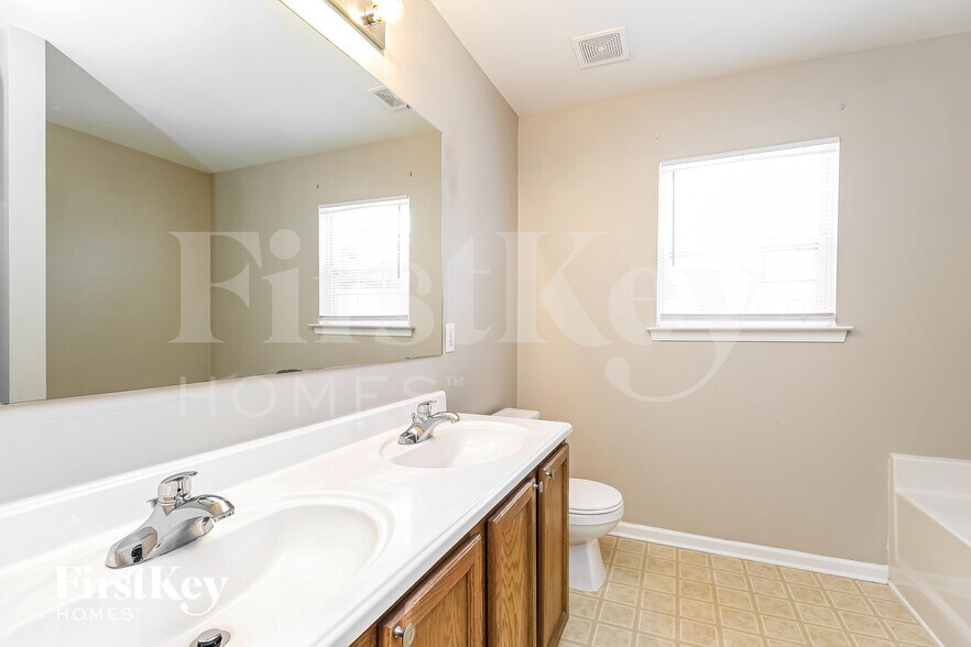 Building Photo - 620 Wilderness Trail Dr