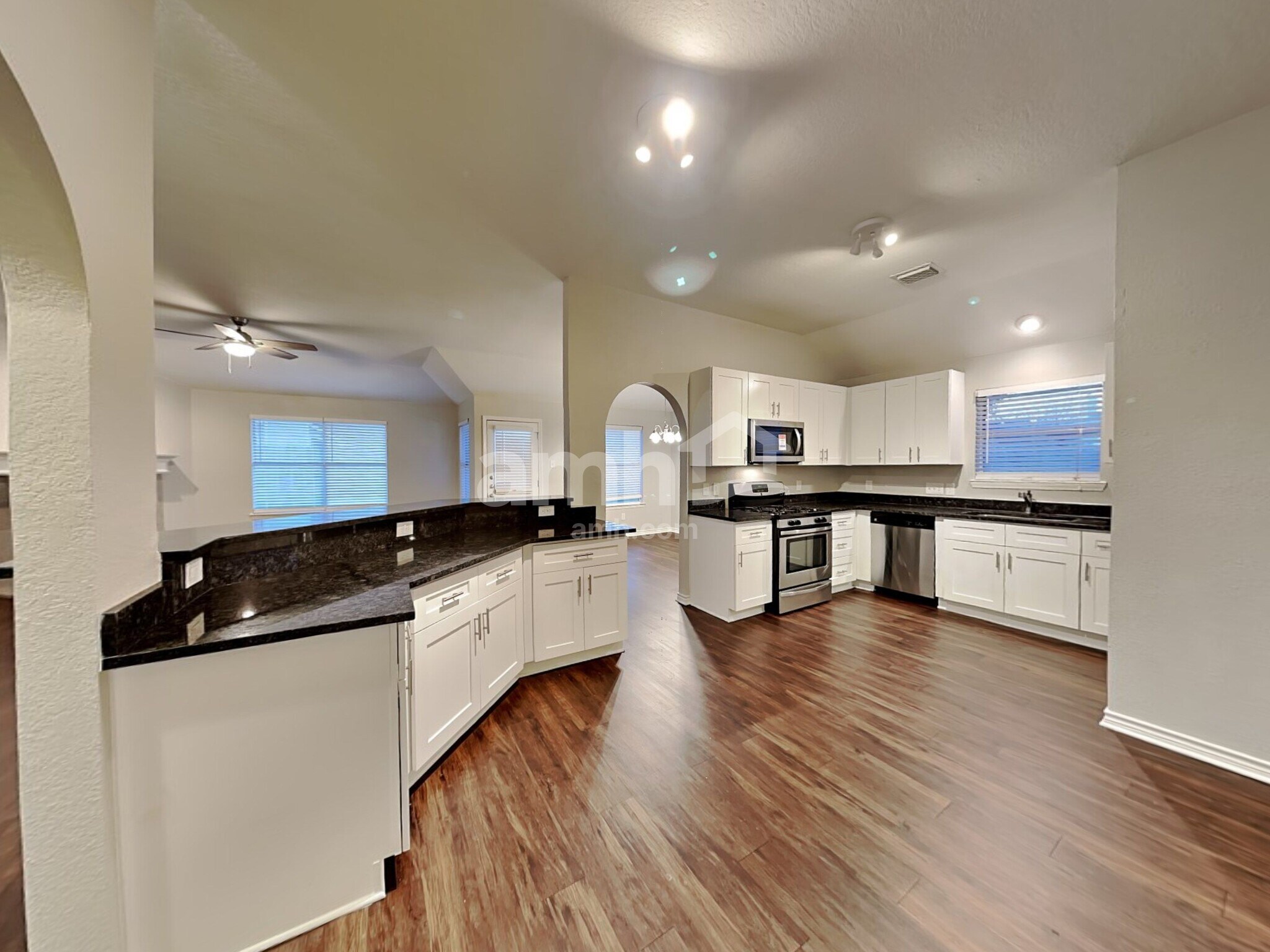 Building Photo - 5010 Chase Mountain Dr