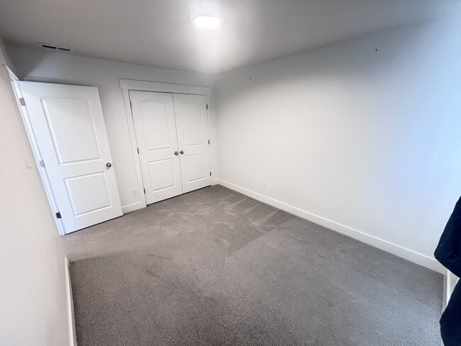 Building Photo - 3985 W 1960 N