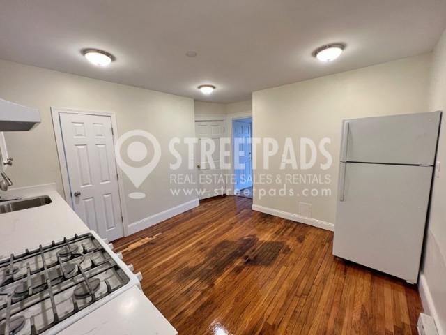 Building Photo - 1 bedroom in Cambridge MA 02139