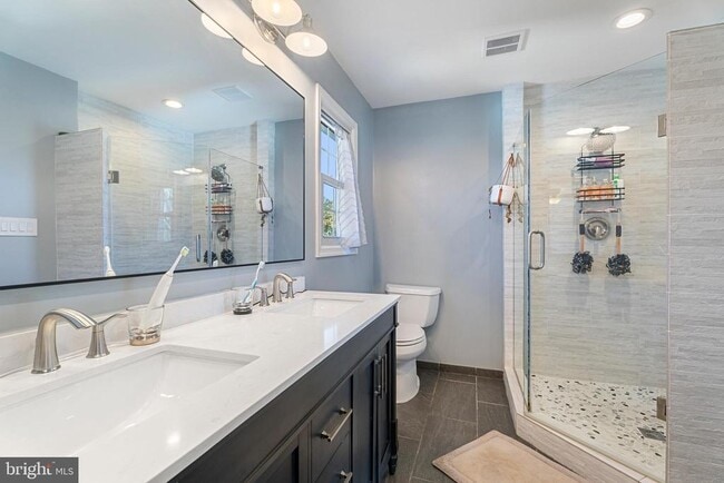 Building Photo - 3100 Franklin St