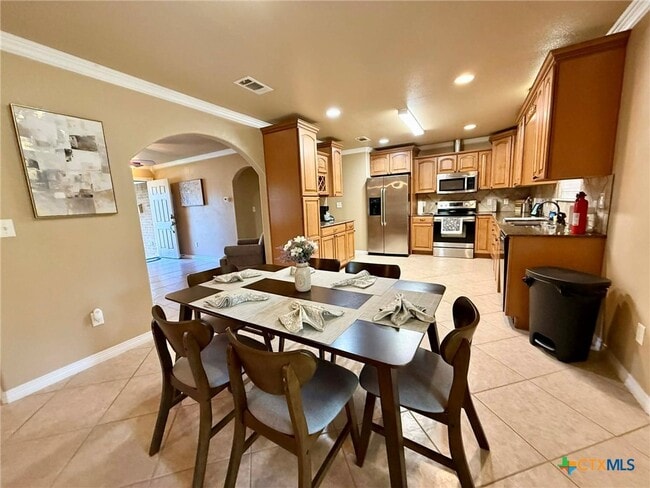 Building Photo - 502 Odom Dr