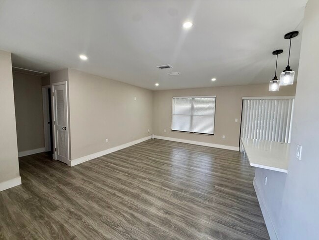 Building Photo - 7502 Culver Ln