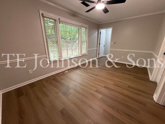 Building Photo - 259 Olde Vineyard Ct