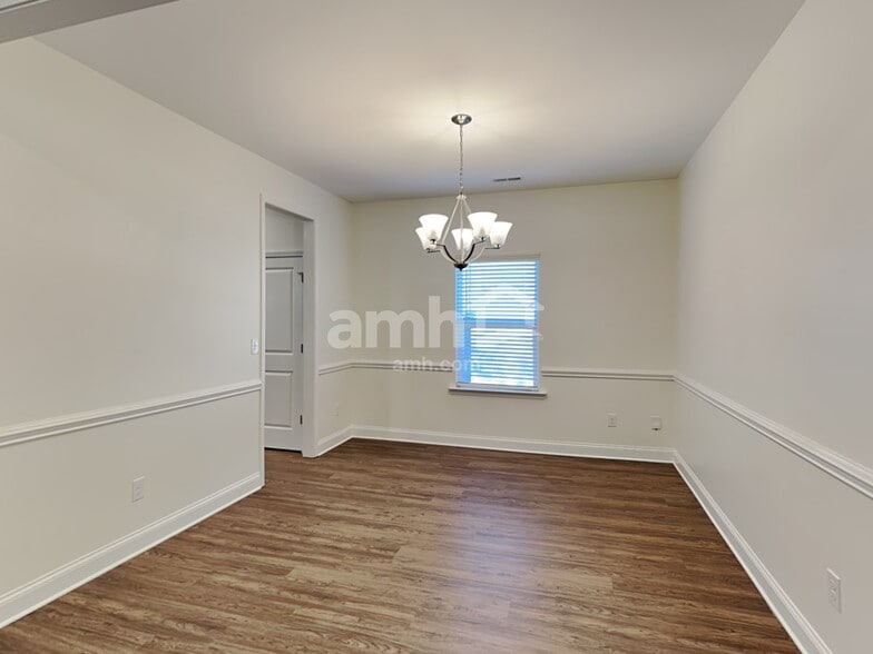 Building Photo - 3923 Riceland Pl