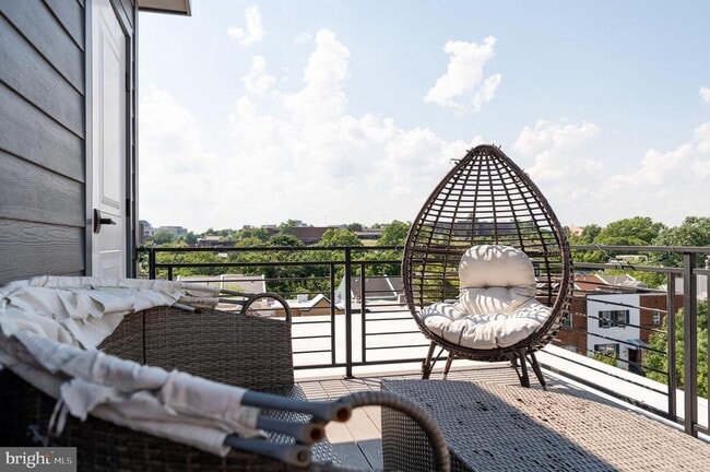 Building Photo - 1631 Montello Ave NE