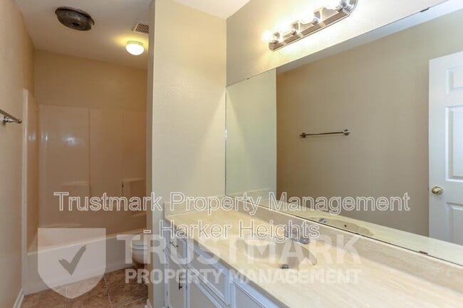 Building Photo - 1007 Beaver Trail