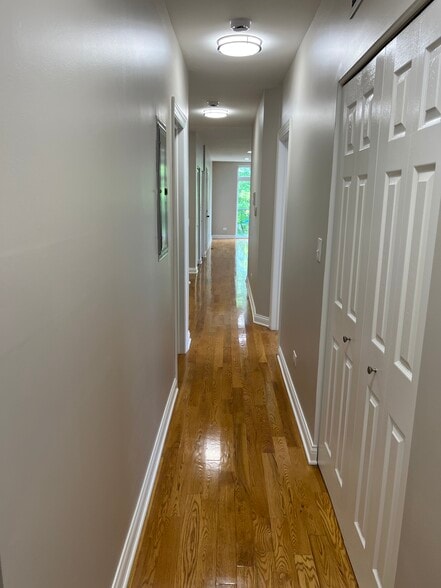 Upstairs hallway - 2327 S Sawyer Ave
