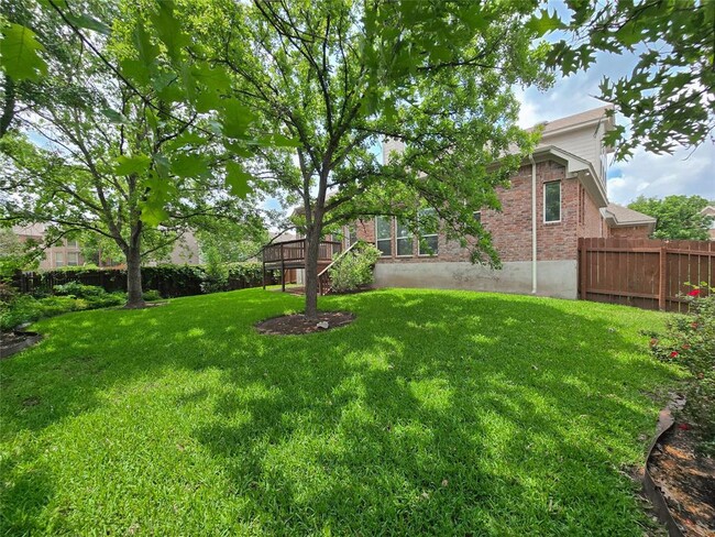 Building Photo - 9901 Bundoran Dr