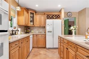 Building Photo - 14 Piezzo Dr