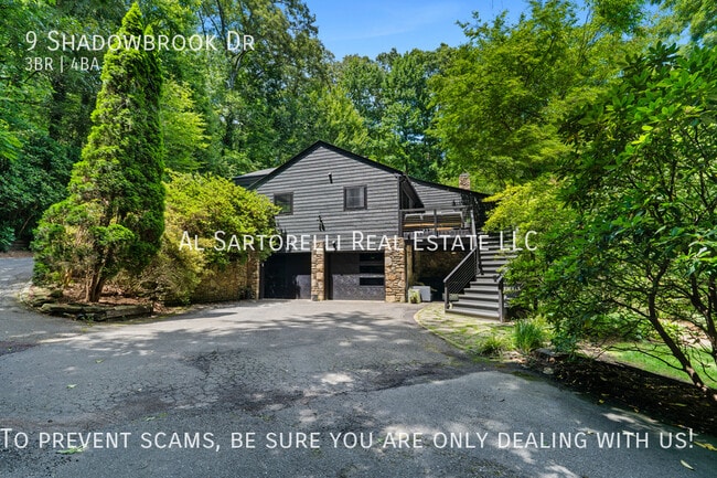 Building Photo - 9 Shadowbrook Dr